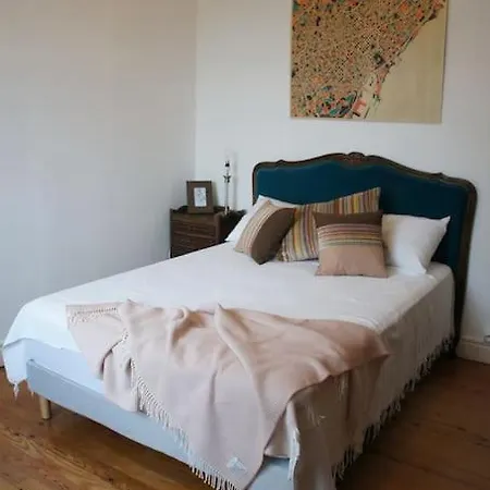 펜션 Entre Pierre Et Vigne - Charming Former Winery With Hot Tub & Swimming Pool 모네스티에